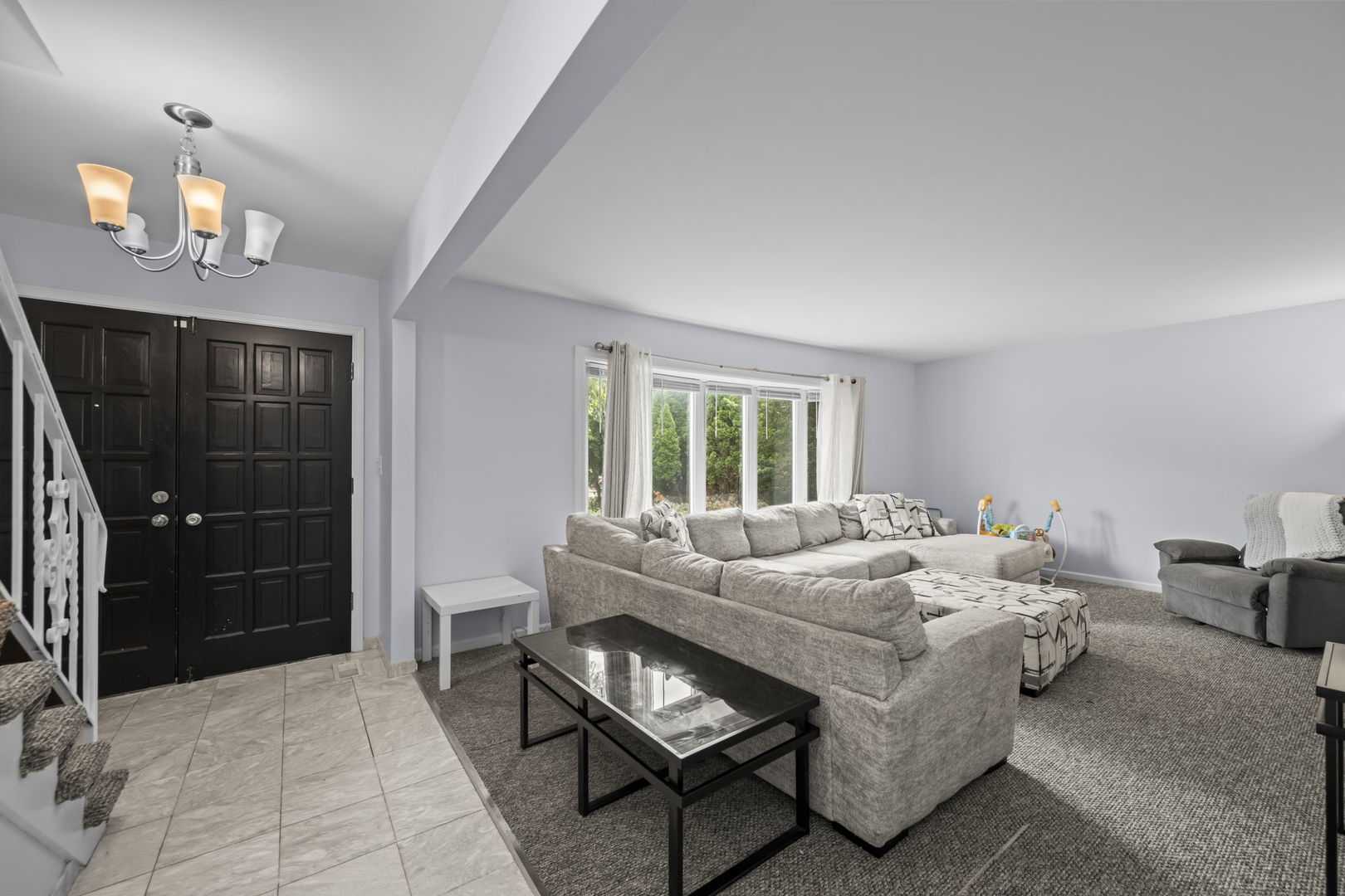 2nd image of 815 E Hintz Rd, Arlington Heights, IL 60004 | MLS# 12705967