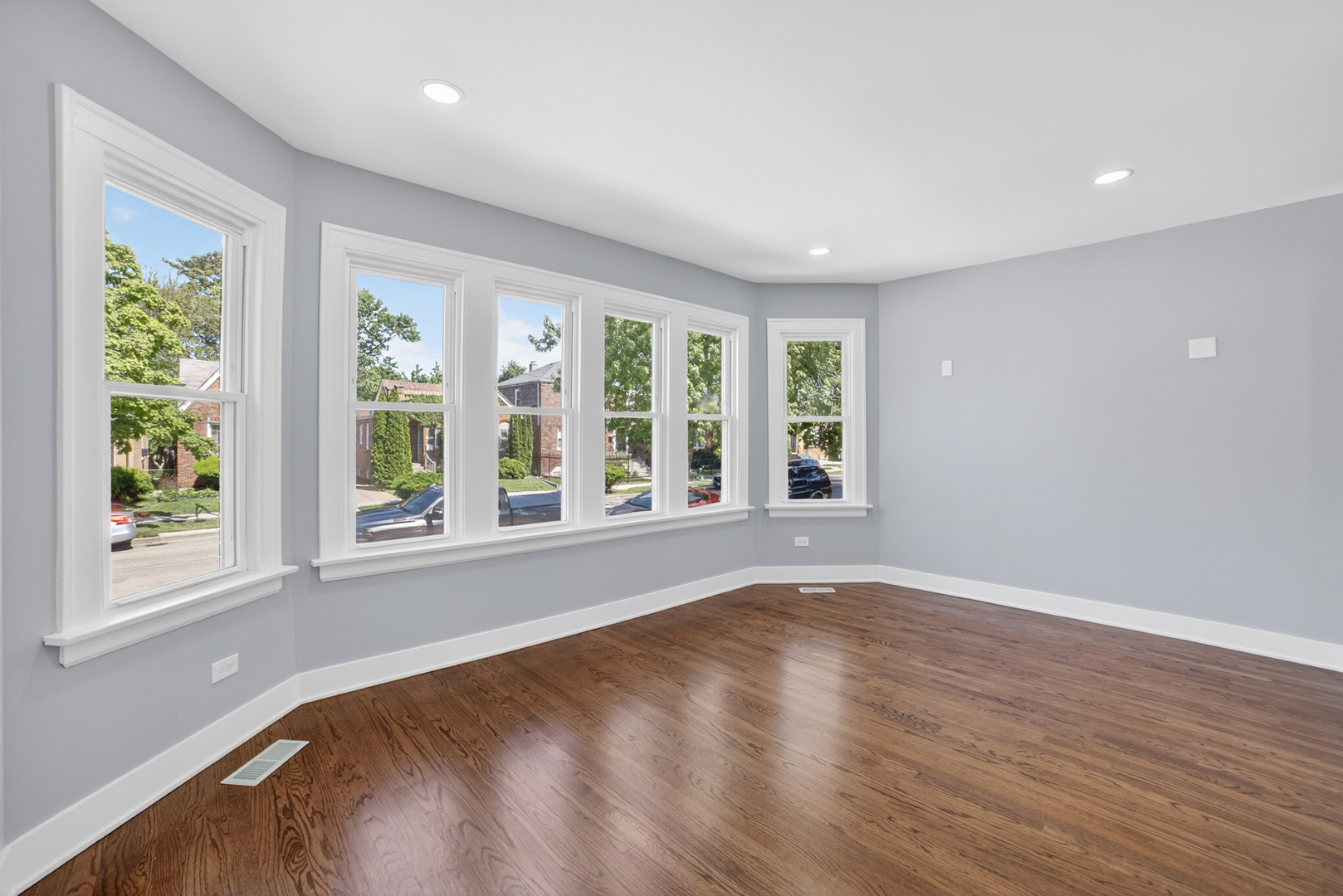 4th image of 9112 S Aberdeen St, Chicago, IL 60620 | MLS# 12706010
