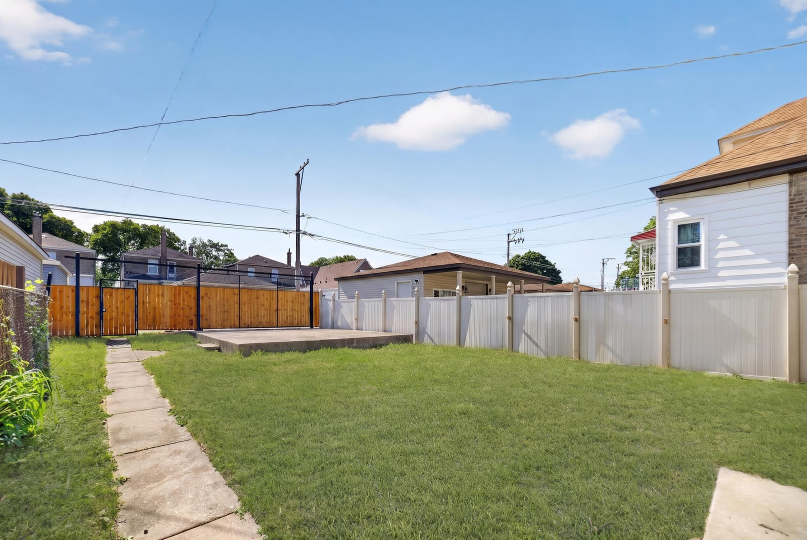 40th image of 9112 S Aberdeen St, Chicago, IL 60620 | MLS# 12706010