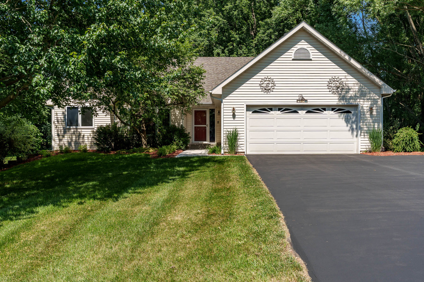 Homes for sale in Roscoe, IL | 13273 Weatherfield Wy, Roscoe, IL 61073 | MLS# 12706039