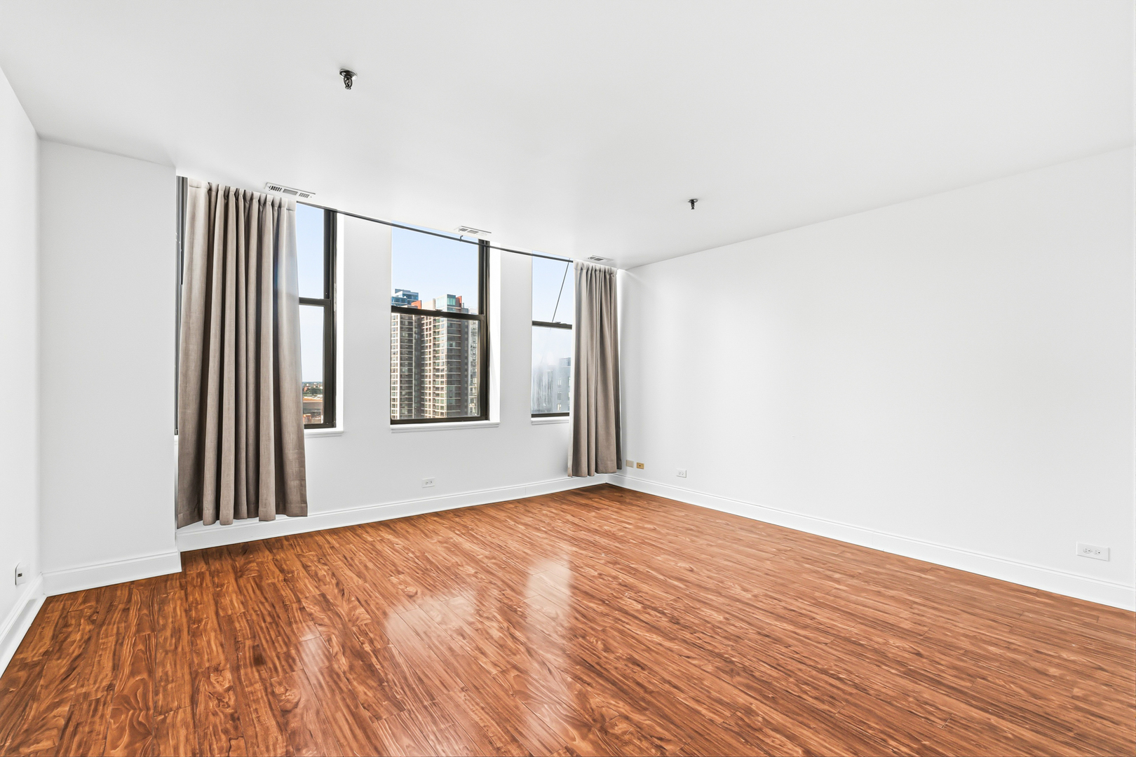 3rd image of 780 S Federal St #1009, Chicago, IL 60605 | MLS# 12706051