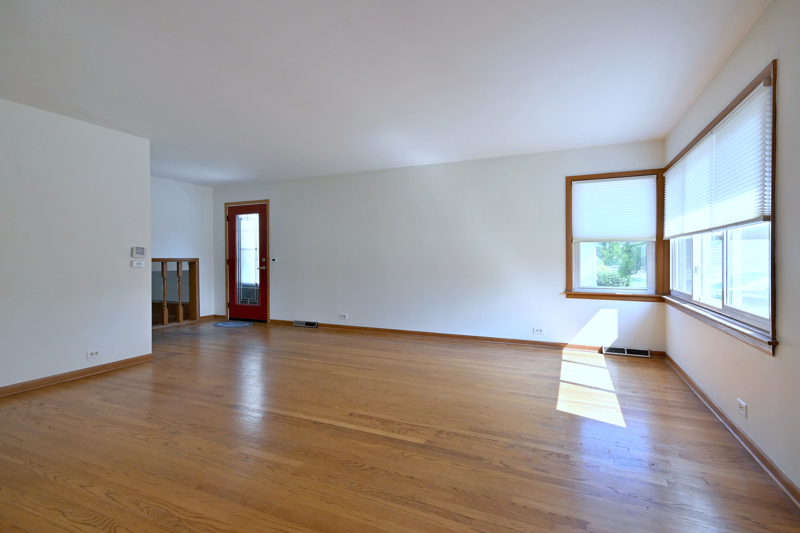 5th image of 1032 Daniel Dr, Bensenville, IL 60106 | MLS# 12706132