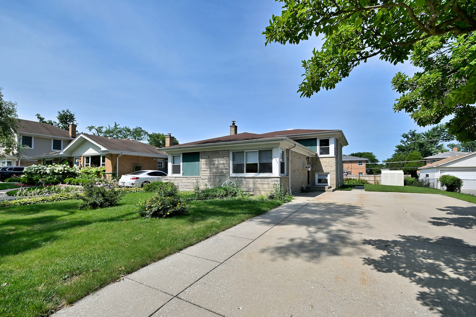 27th image of 1032 Daniel Dr, Bensenville, IL 60106 | MLS# 12706132