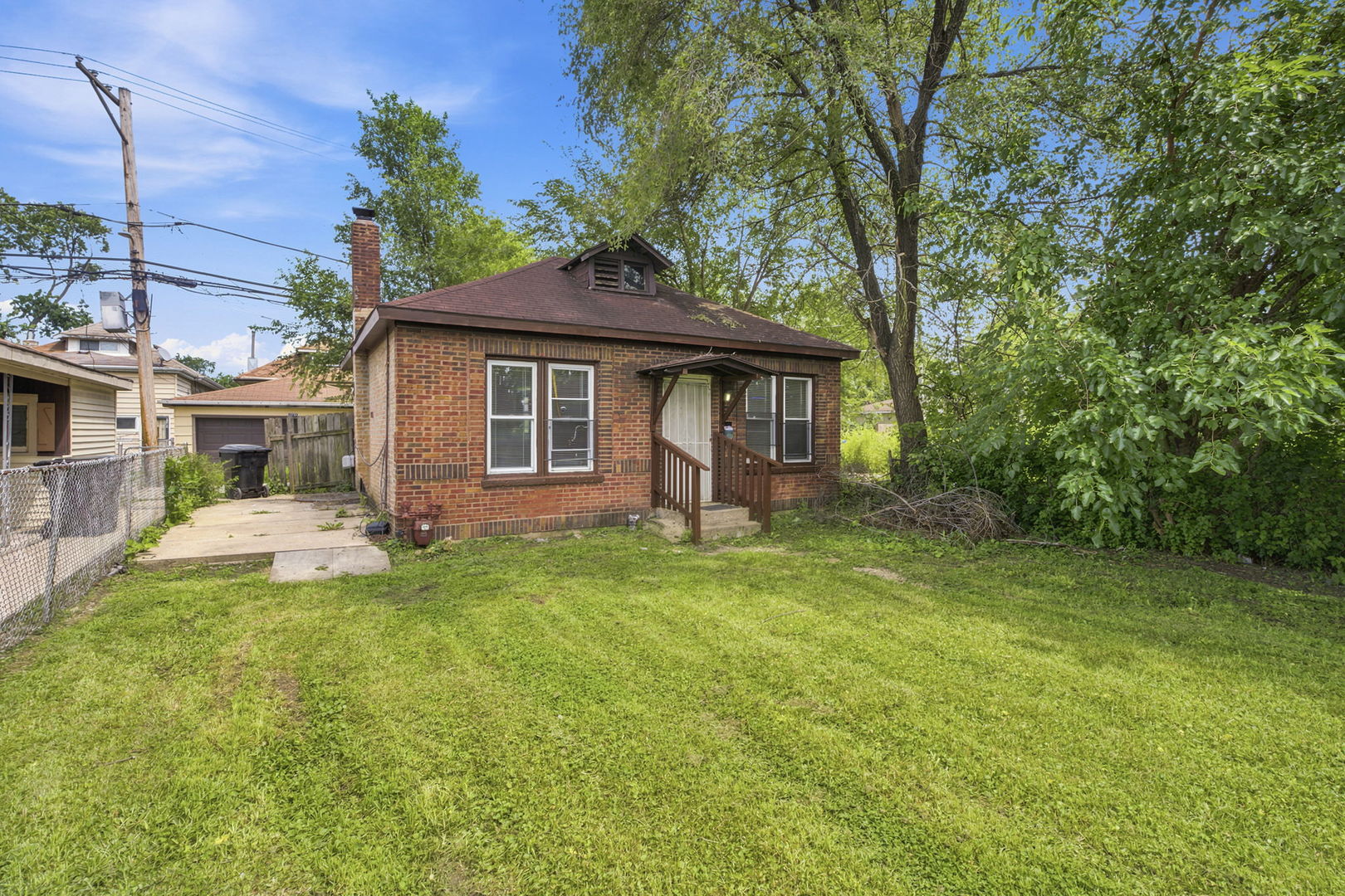 2nd image of 10215 S Aberdeen St, Chicago, IL 60643 | MLS# 12706167