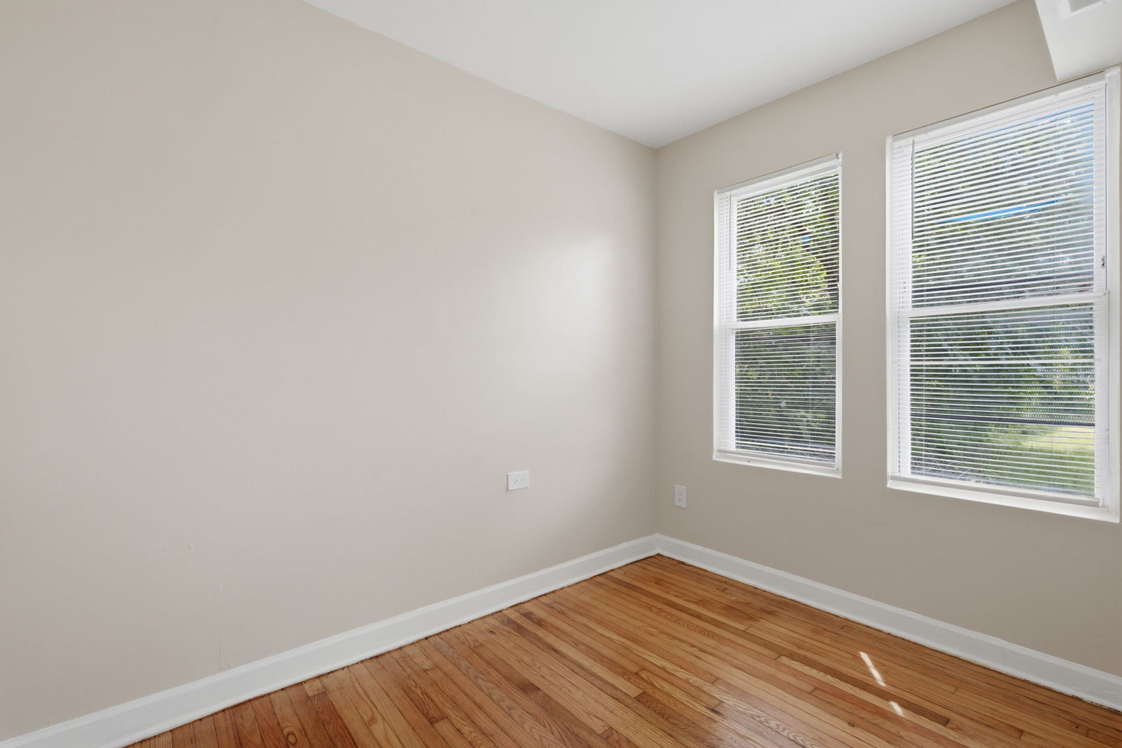 16th image of 10215 S Aberdeen St, Chicago, IL 60643 | MLS# 12706167