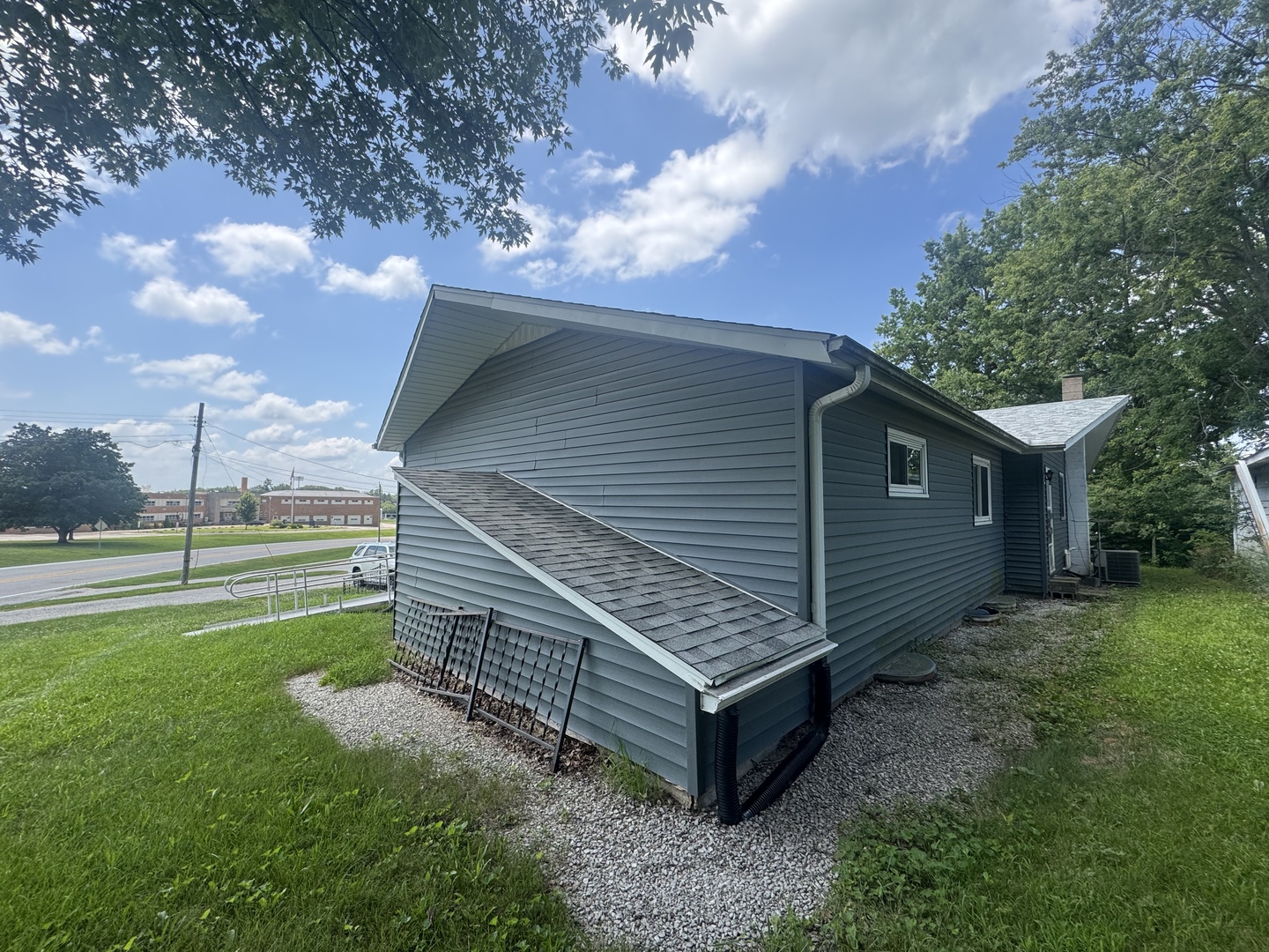 Homes for sale in Aledo, IL | 1217 S College Ave, Aledo, IL 61231 | MLS# 12706179