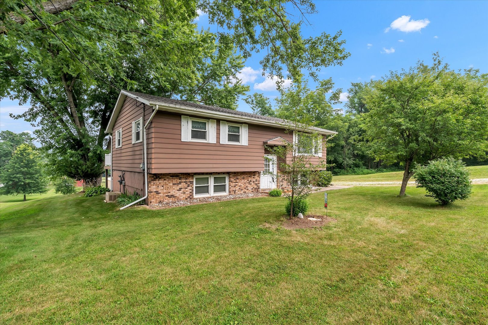 Homes for sale in Milan, IL | 3003 148Th Ave W, Milan, IL 61264 | MLS# 12706203
