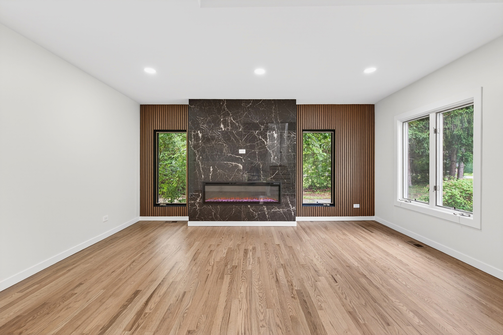 4th image of 33 Valewood Rd, West Chicago, IL 60185 | MLS# 12706228