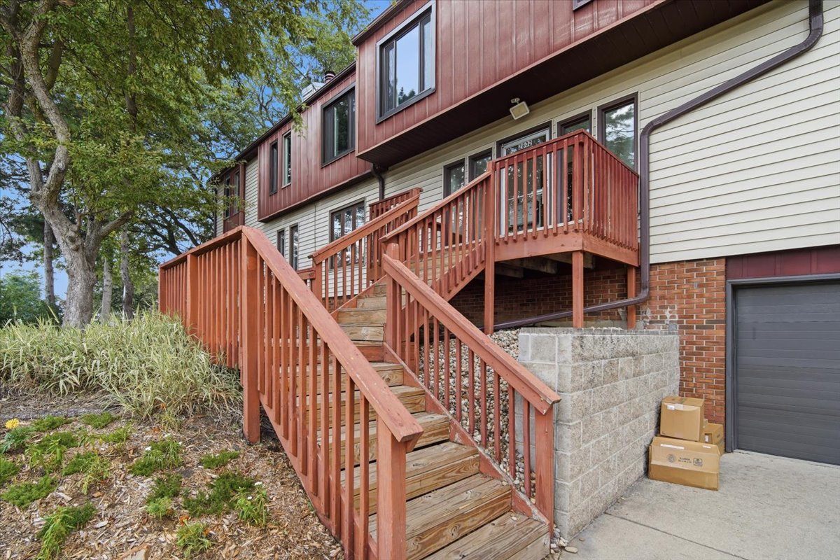 2nd image of 2802 E Lincoln St #1B, Bloomington, IL 61704 | MLS# 12706335