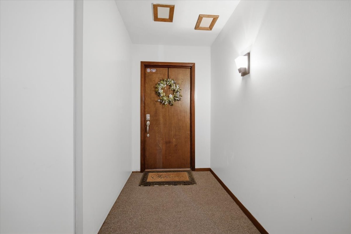 3rd image of 2802 E Lincoln St #1B, Bloomington, IL 61704 | MLS# 12706335
