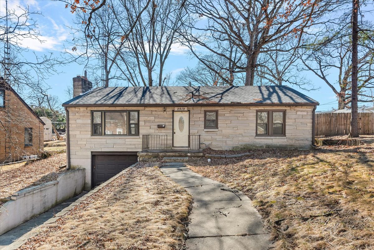 Homes for sale in Decatur, IL | 2919 Wasson Wy, Decatur, IL 62521 | MLS# 12706337