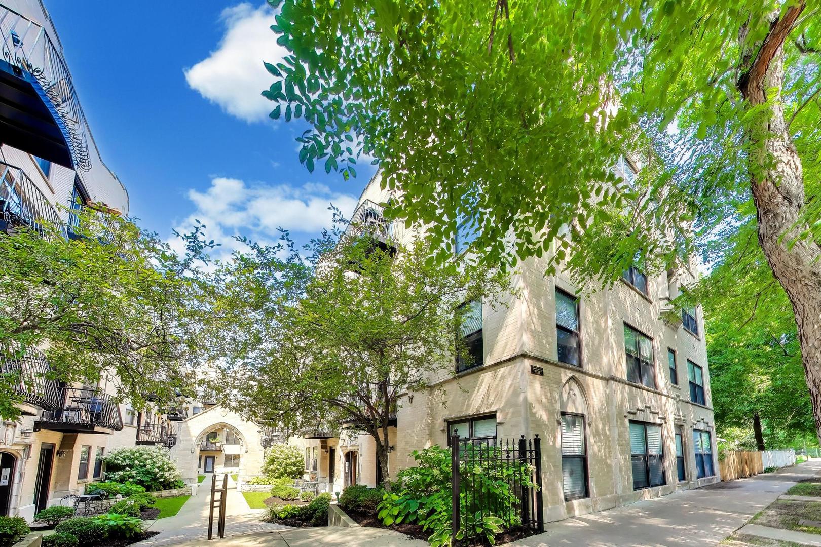 Homes for sale in Chicago, IL | 4442 N Damen Ave #4E, Chicago, IL 60625 | MLS# 12706343
