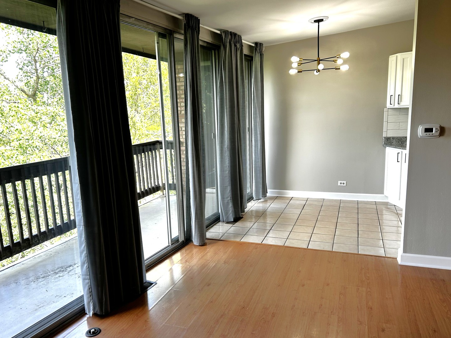 5th image of 5500 Hillcrest Ln, Lisle, IL 60532