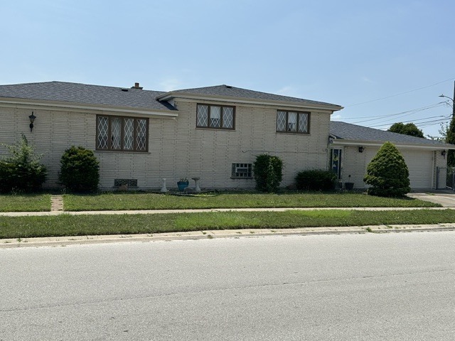 1st image of 526 Manistee Ave, Calumet City, IL 60409 | MLS# 12706557