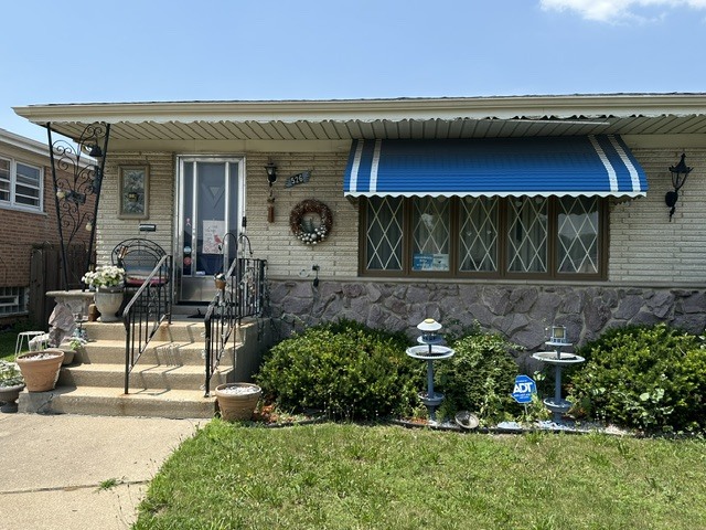 3rd image of 526 Manistee Ave, Calumet City, IL 60409 | MLS# 12706557