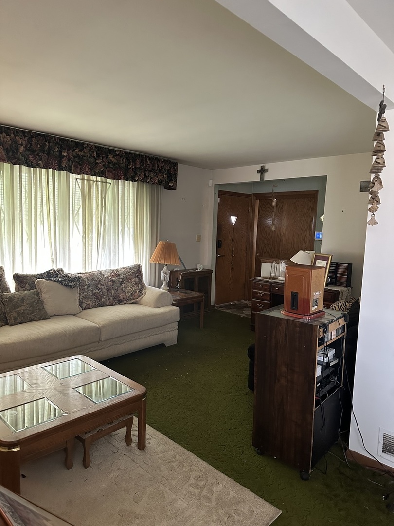 5th image of 526 Manistee Ave, Calumet City, IL 60409 | MLS# 12706557