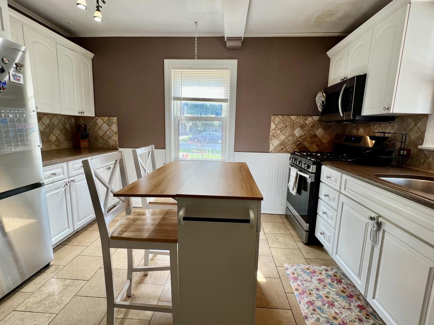 4th image of 1711 N 73Rd Ct Ct, Elmwood Park, IL 60707 | MLS# 12706608