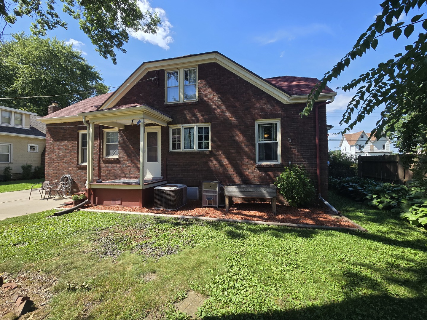 Homes for sale in Rock Falls, IL | 807 W 2Nd St, Rock Falls, IL 61071 | MLS# 12706618