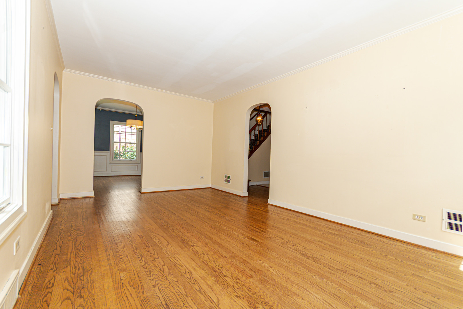 Homes for sale in Elmhurst, IL | 335 Oak St, Elmhurst, IL 60126 | MLS# 12706632
