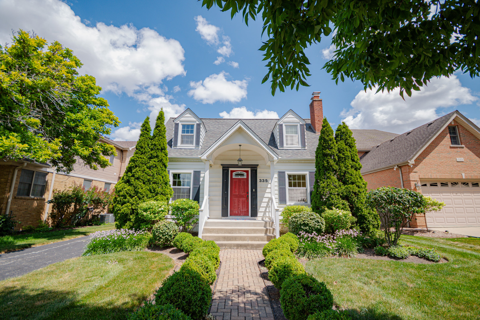 Homes for sale in Elmhurst, IL | 335 Oak St, Elmhurst, IL 60126 | MLS# 12706632