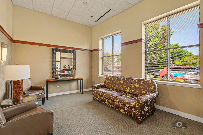 image of 6420 Double Eagle Dr, Woodridge, IL 60517