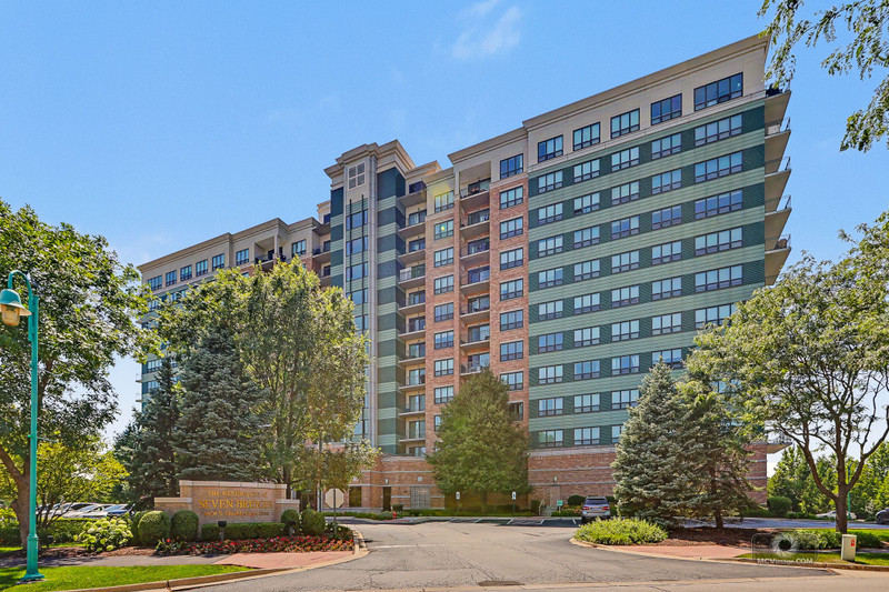 image of 6420 Double Eagle Dr #905, Woodridge, IL 60517 | MLS# 12706638