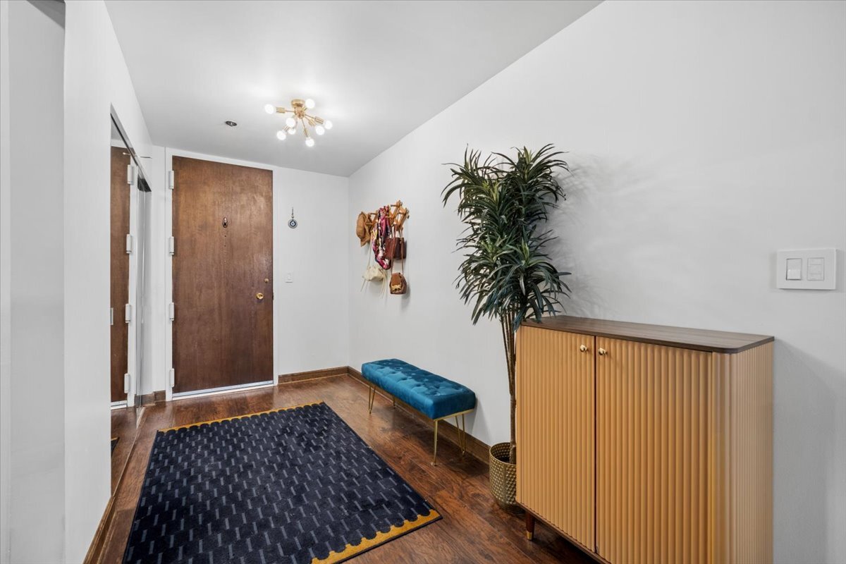 2nd image of 190 S Wood Dale Rd #710, Wood Dale, IL 60191 | MLS# 12706660