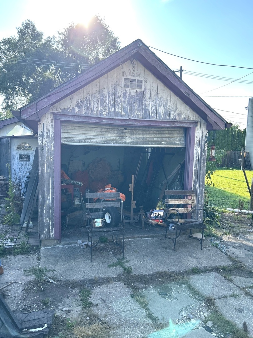 3rd image of 9905 Main St, Hebron, IL 60034 | MLS# 12706668