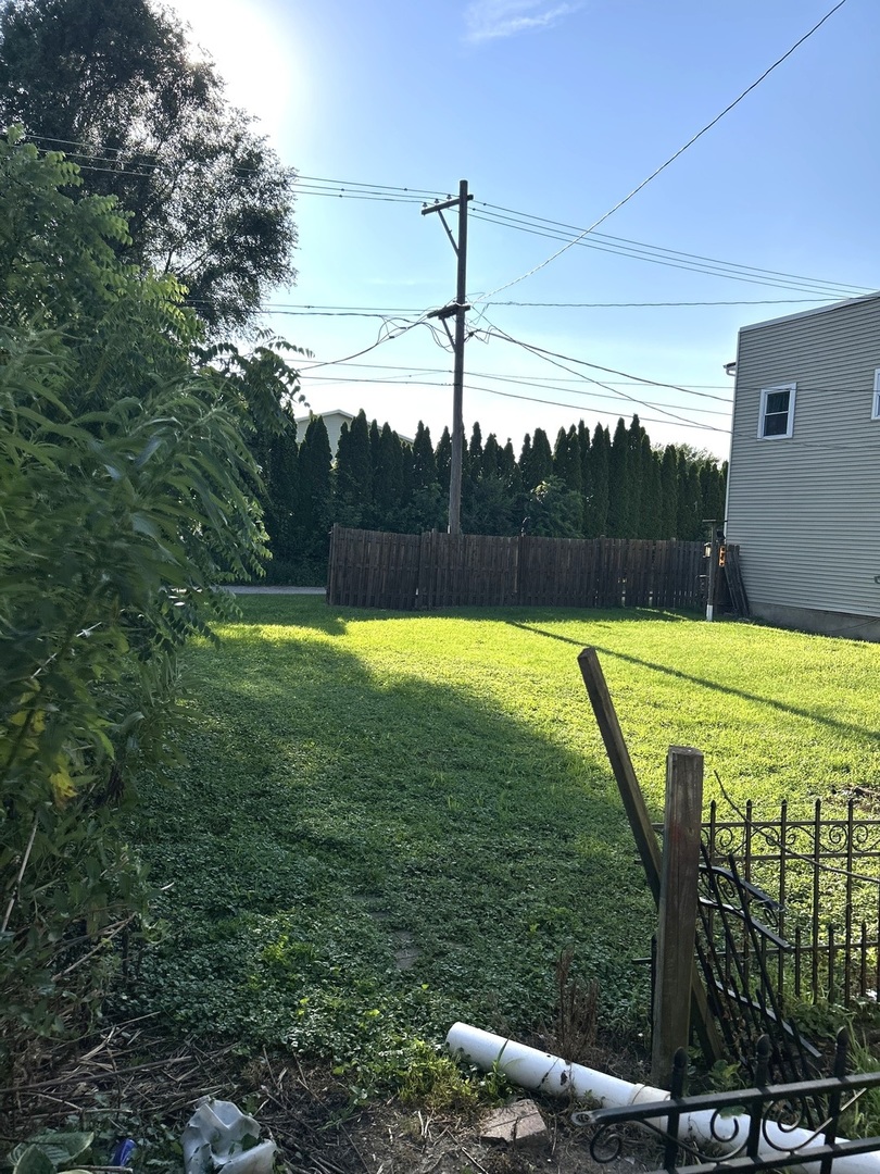 4th image of 9905 Main St, Hebron, IL 60034 | MLS# 12706668