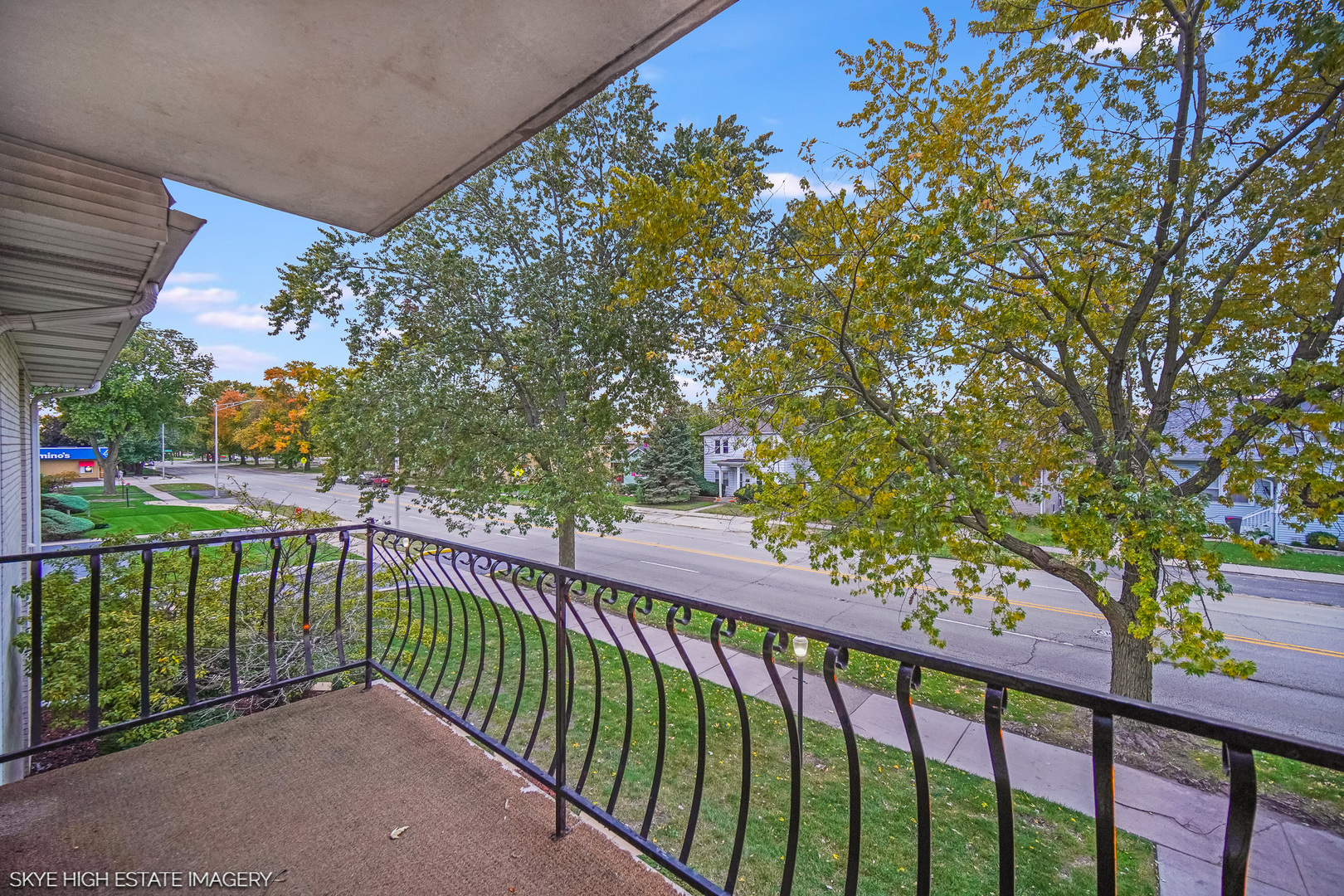 4th image of 18315 Burnham Ave, Lansing, IL 60438