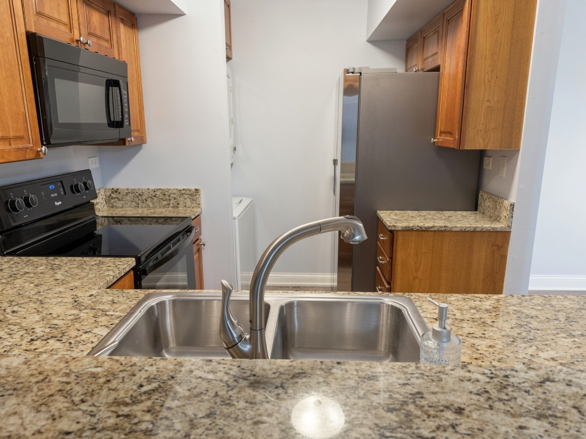 5th image of 19 Foxcroft Rd #103, Naperville, IL 60565 | MLS# 12706730