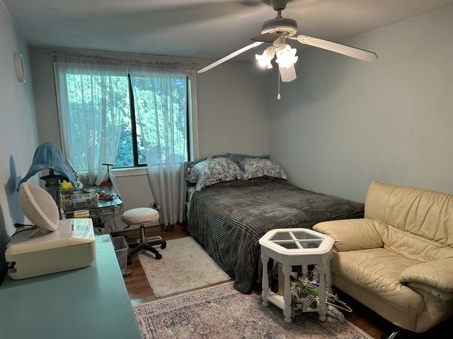 2nd image of 889 Oxford Pl, Wheeling, IL 60090