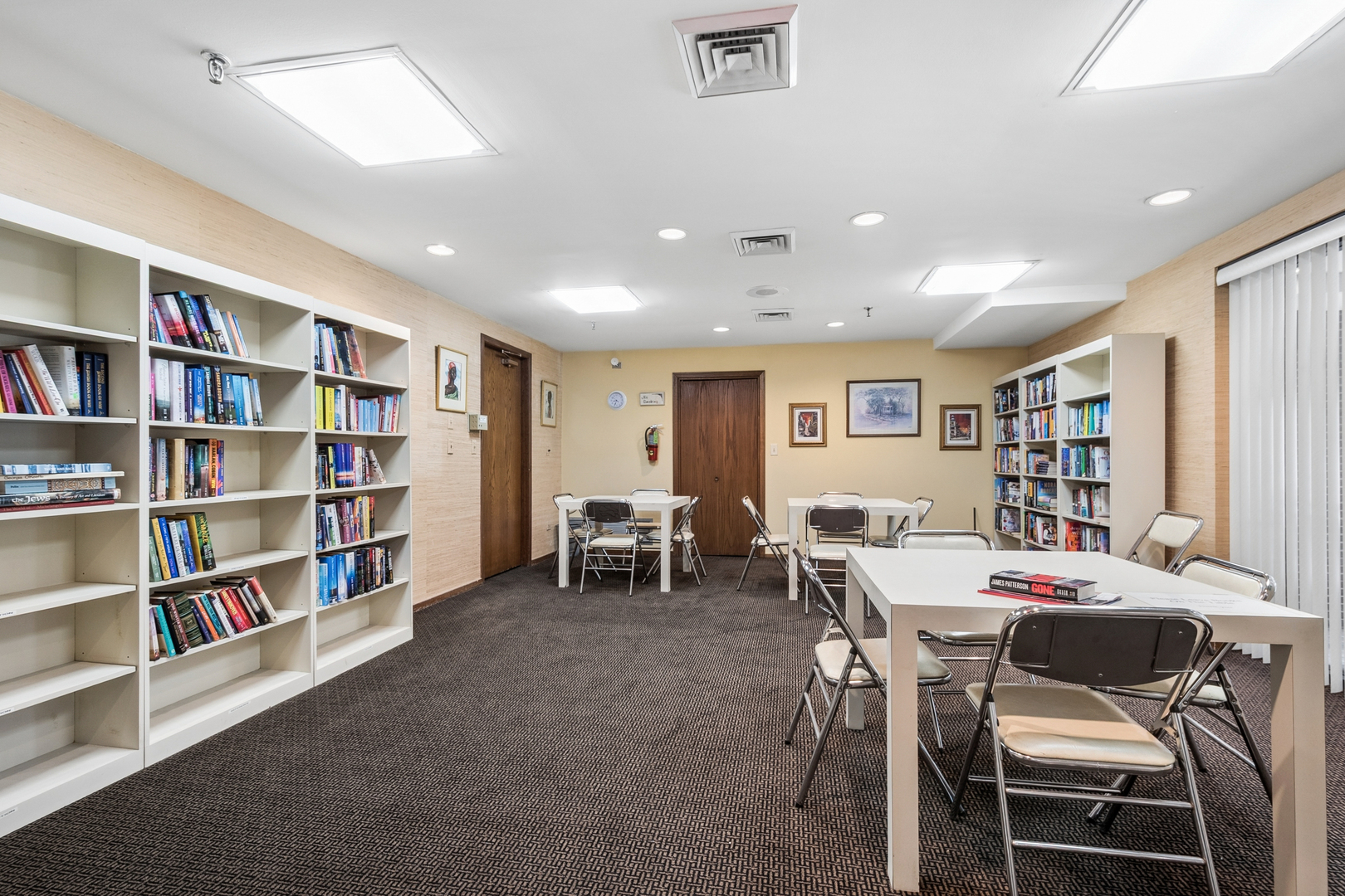 5th image of 7201 N Lincoln Ave, Lincolnwood, IL 60712