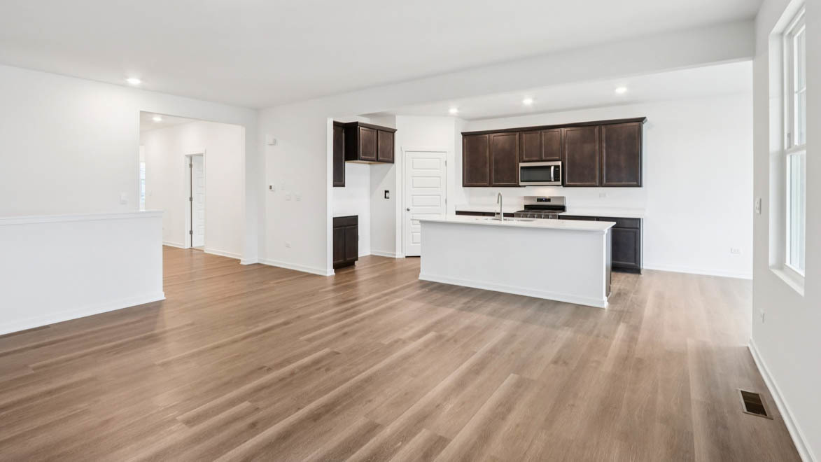 4th image of 557 Revere St, Burlington, WI 53105 | MLS# 12706789