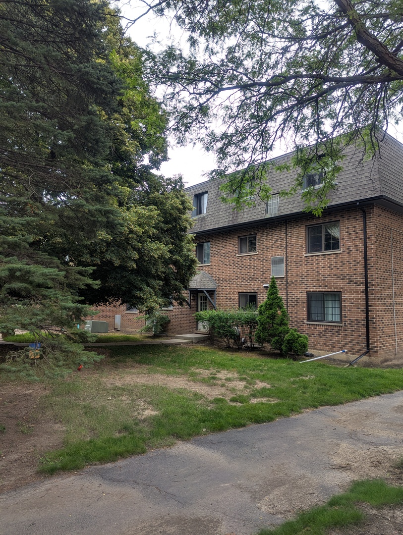 Homes for sale in Buffalo Grove, IL | 102 Steeple Dr #F, Buffalo Grove, IL 60089 | MLS# 12706819