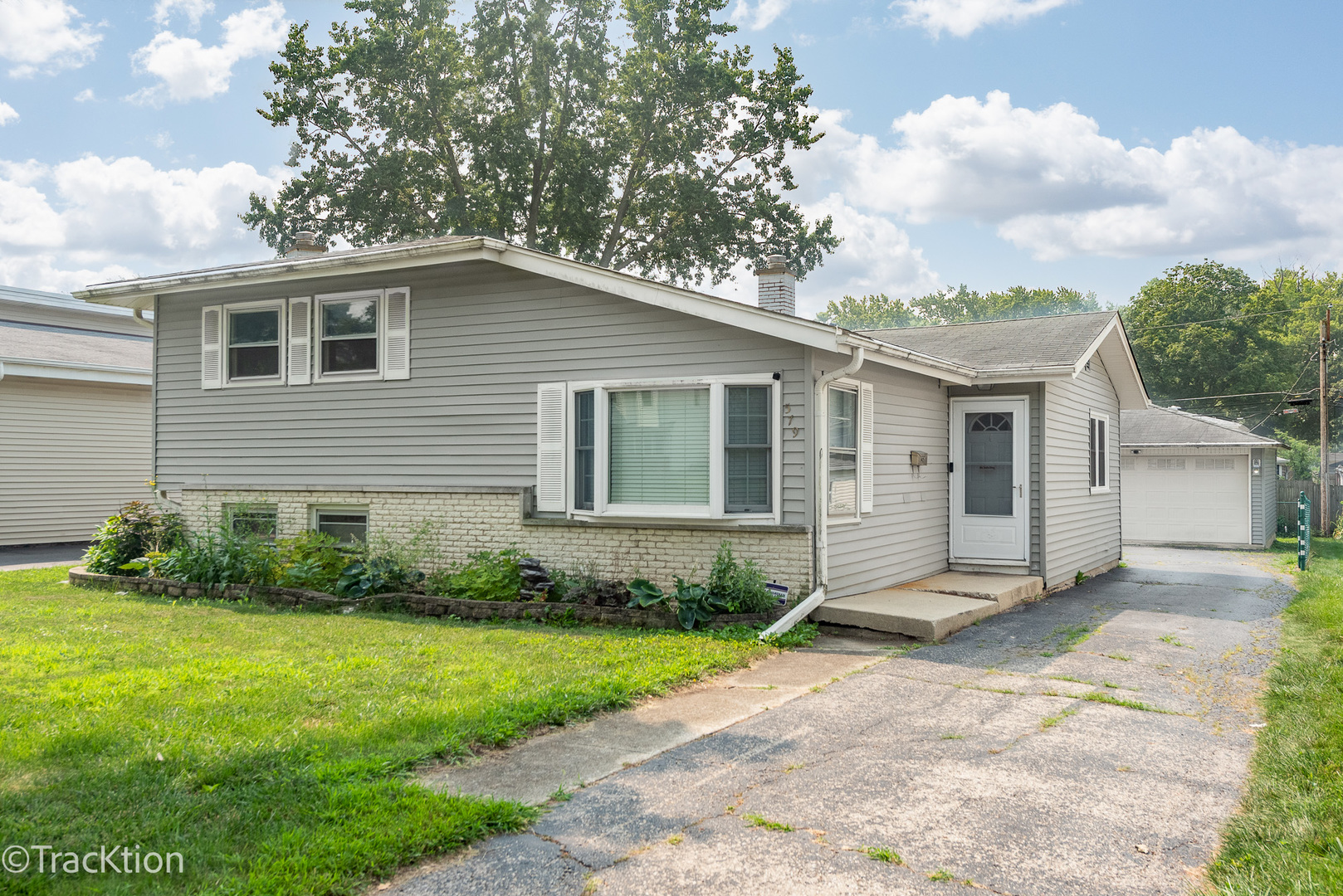 1st image of 579 Coolidge Ave, Glen Ellyn, IL 60137 | MLS# 12706832