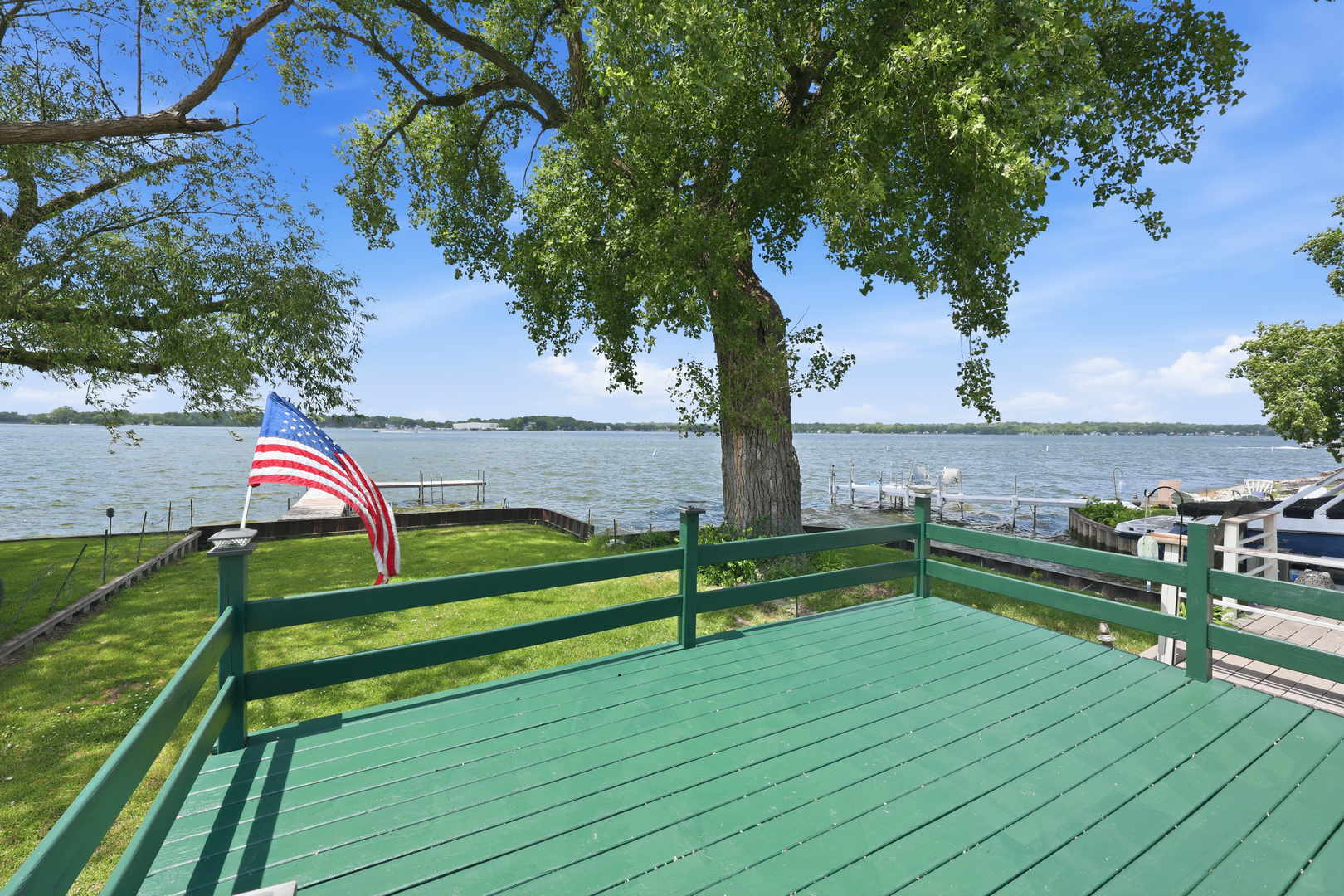 3rd image of 204 Eagle Point Rd, Fox Lake, IL 60020 | MLS# 12706885