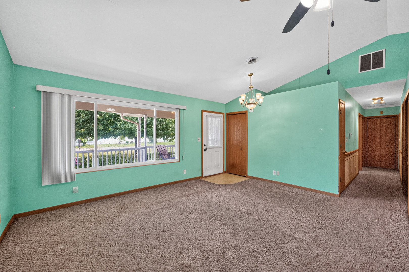 Homes for sale in Amboy, IL | 412 Spruce Ln, Amboy, IL 61310 | MLS# 12706976