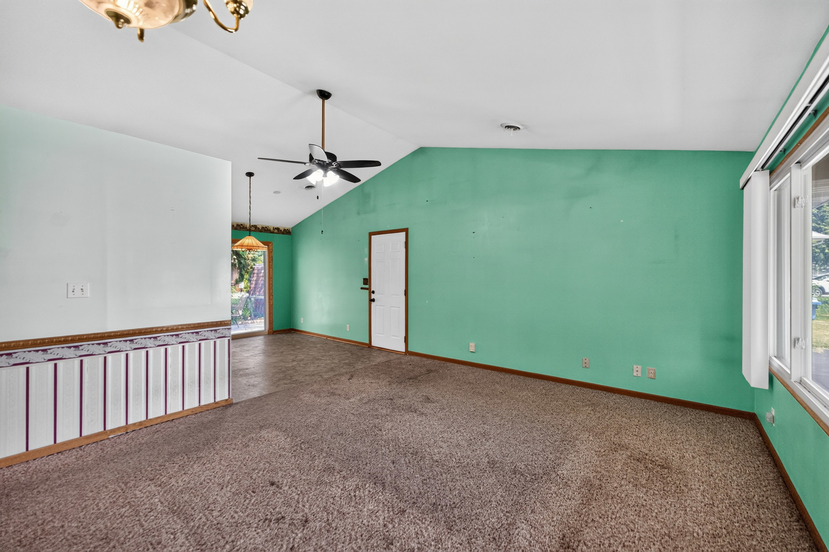 Homes for sale in Amboy, IL | 412 Spruce Ln, Amboy, IL 61310 | MLS# 12706976
