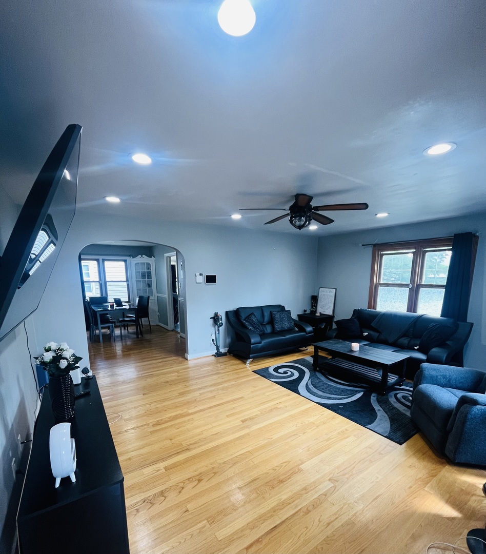 5th image of 18358 Ridgewood Ave, Lansing, IL 60438 | MLS# 12707011