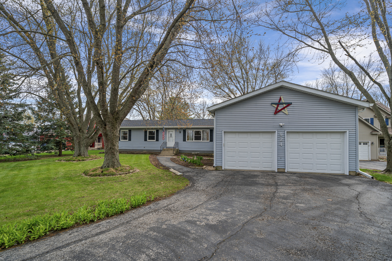 Homes for sale in Sandwich, IL | 924 Suzy St, Sandwich, IL 60548 | MLS# 12707018