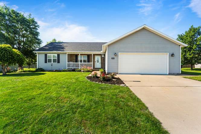 Homes for sale in Fisher, IL | 509 Landen Ln, Fisher, IL 61843 | MLS# 12707029