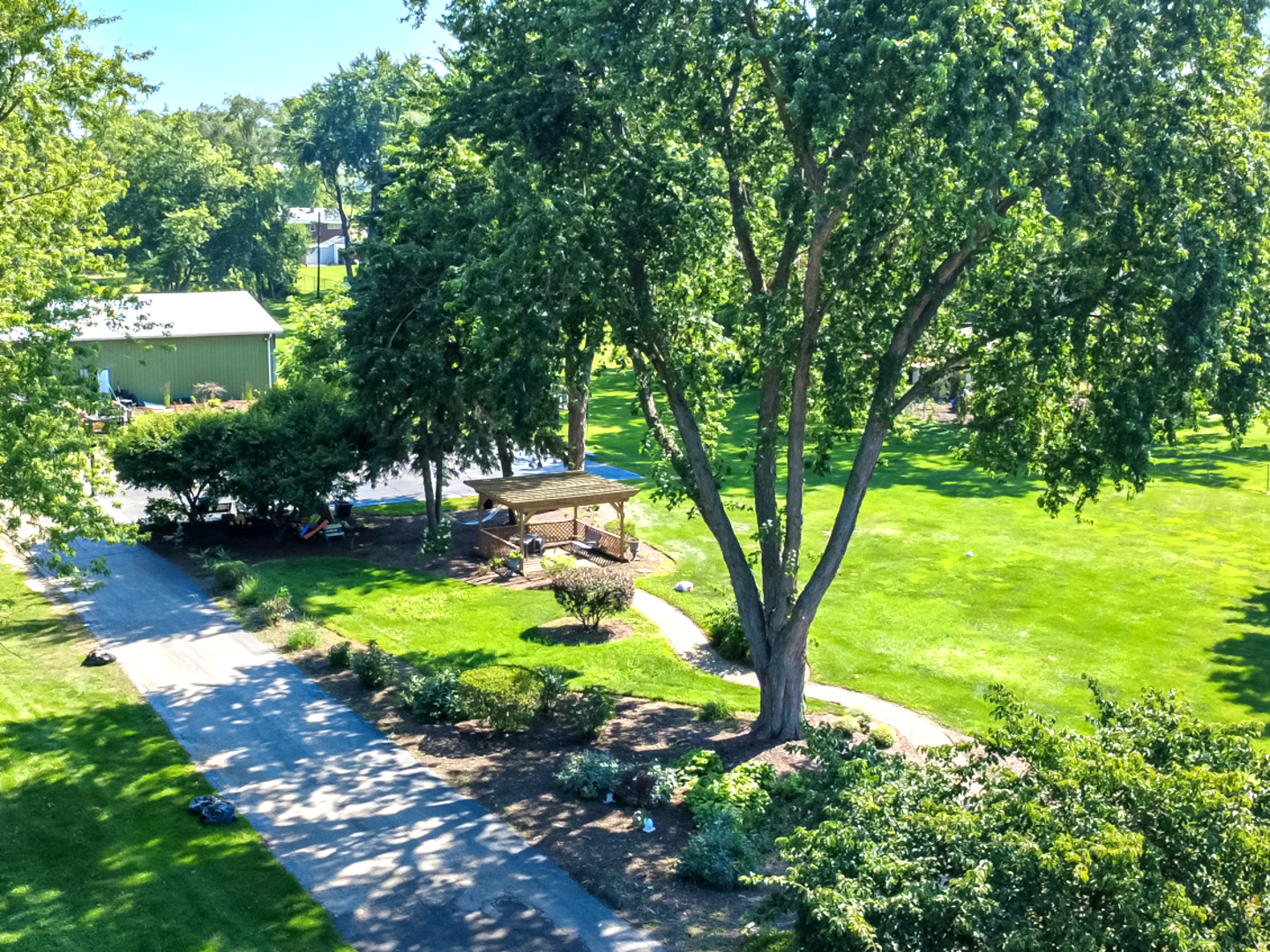 2nd image of 1310 New Lenox Rd, Joliet, IL 60433 | MLS# 12707048