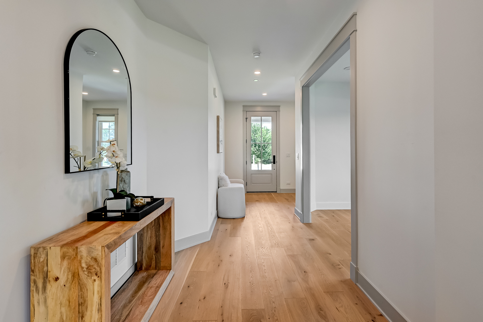 3rd image of 1205 Ridge Rd, Westmont, IL 60559 | MLS# 12707054