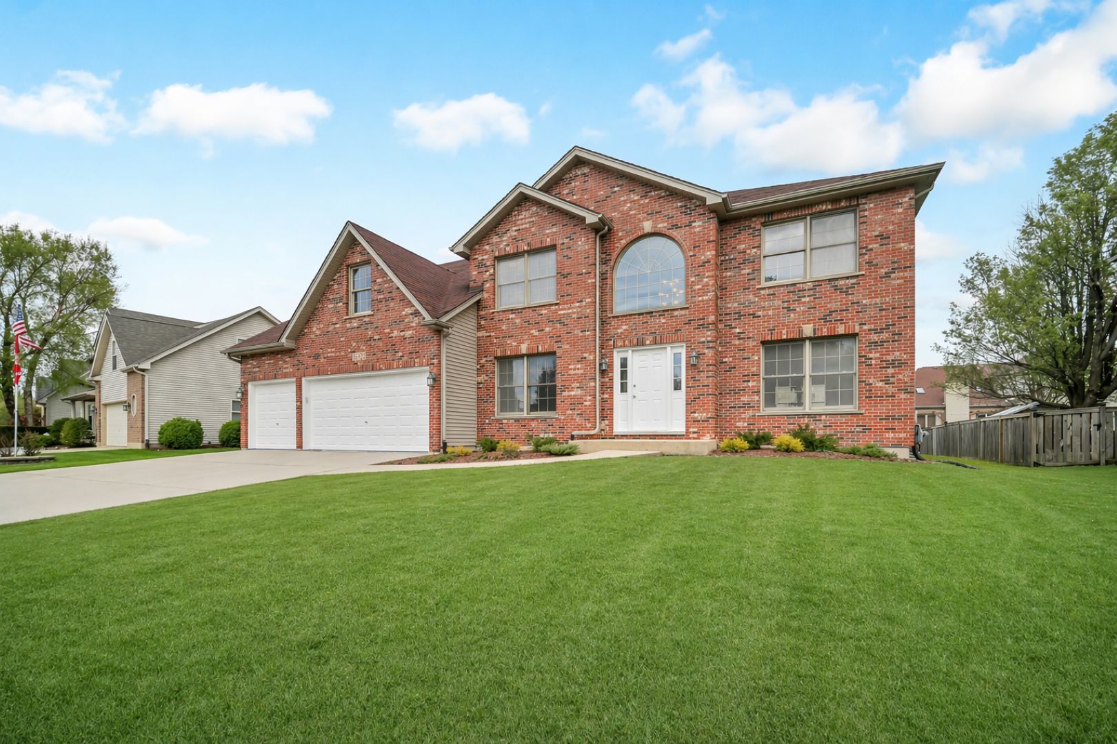 2nd image of 13217 Millbank Dr, Plainfield, IL 60585 | MLS# 12707071