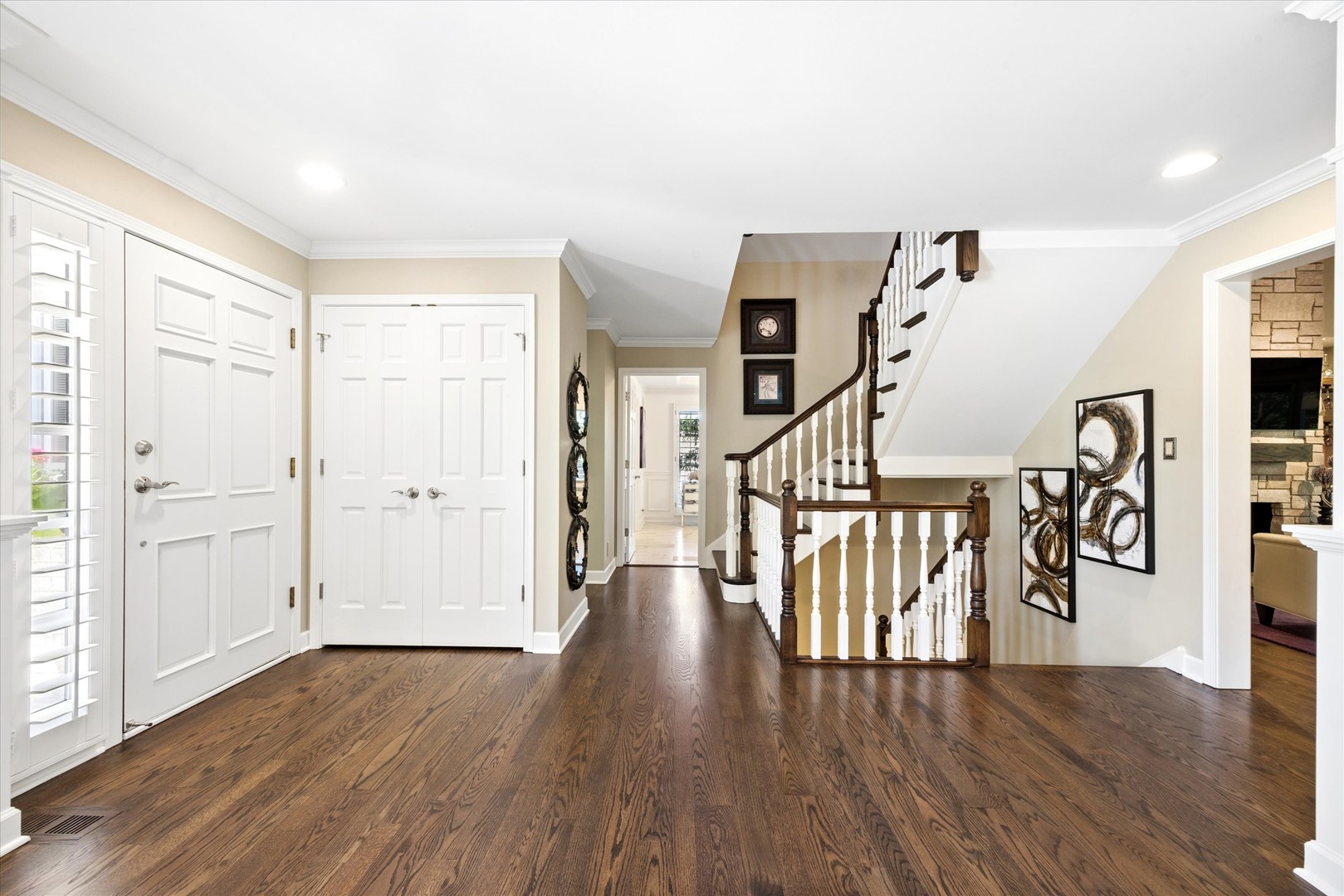 3rd image of 9 Tartan Rd, Burr Ridge, IL 60527 | MLS# 12707081