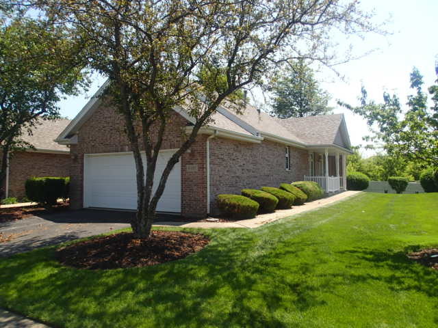 1st image of 8107 Nielsen Dr, Tinley Park, IL 60477 | MLS# 12707132