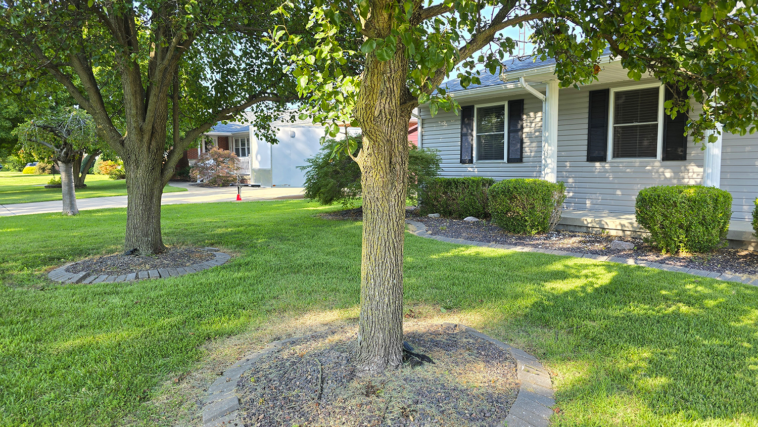 Homes for sale in Centralia, IL | 431 Easthaven Dr, Centralia, IL 62801 | MLS# 12707250