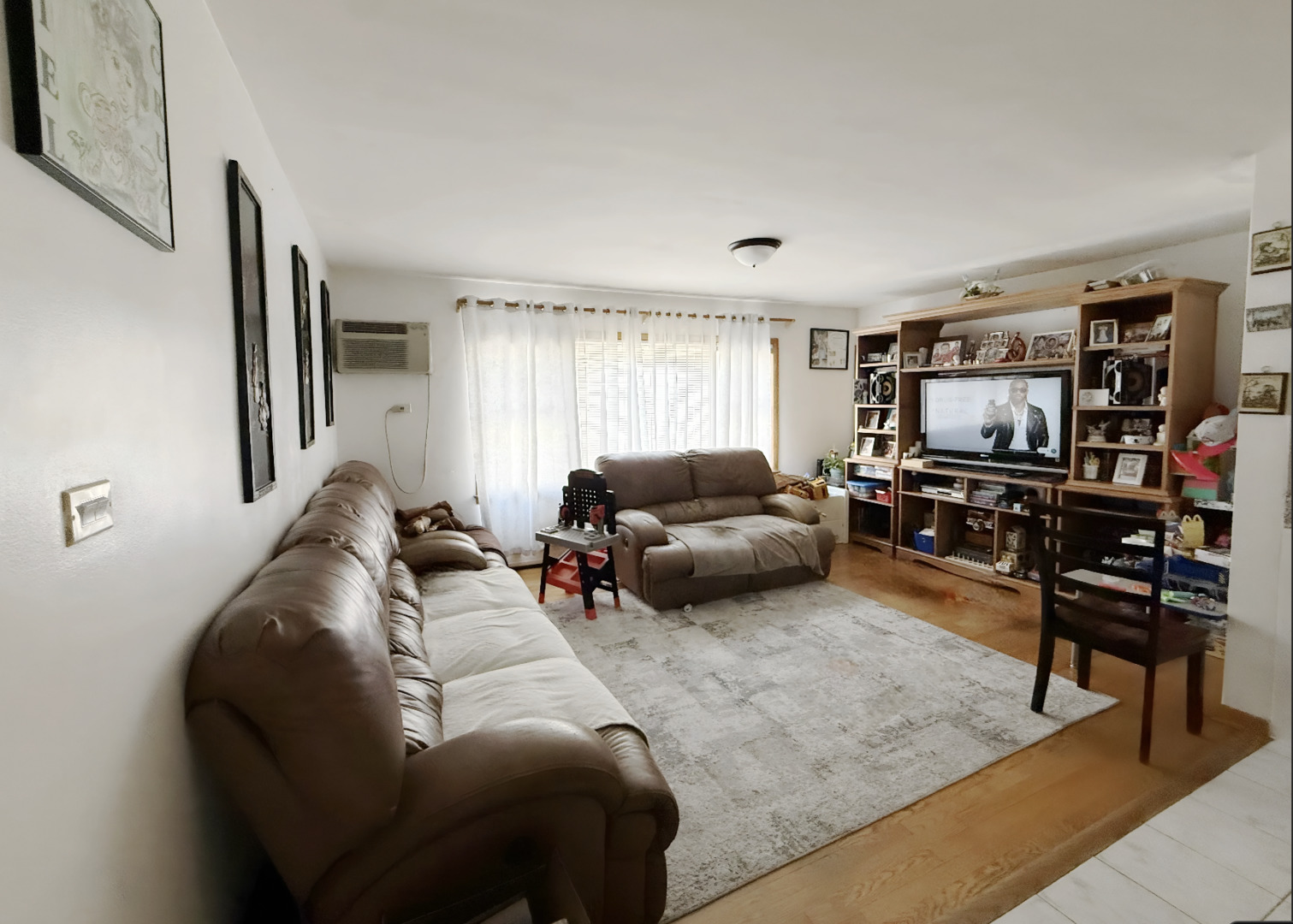 Homes for sale in Chicago, IL | 3820 W 47th St #2SE, Chicago, IL 60632 | MLS# 12707252