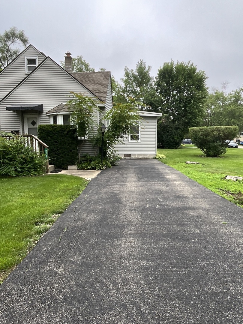 Homes for sale in Round Lake Park, IL | 220 Elder Dr, Round Lake Park, IL 60073 | MLS# 12707281